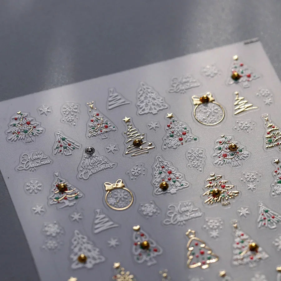 1 pz adesivi per decorazioni per unghie natalizie in oro di lusso stampa sulle unghie 5D laser fiocco di neve albero di Natale adesivo per nail art decalcomania fai da te