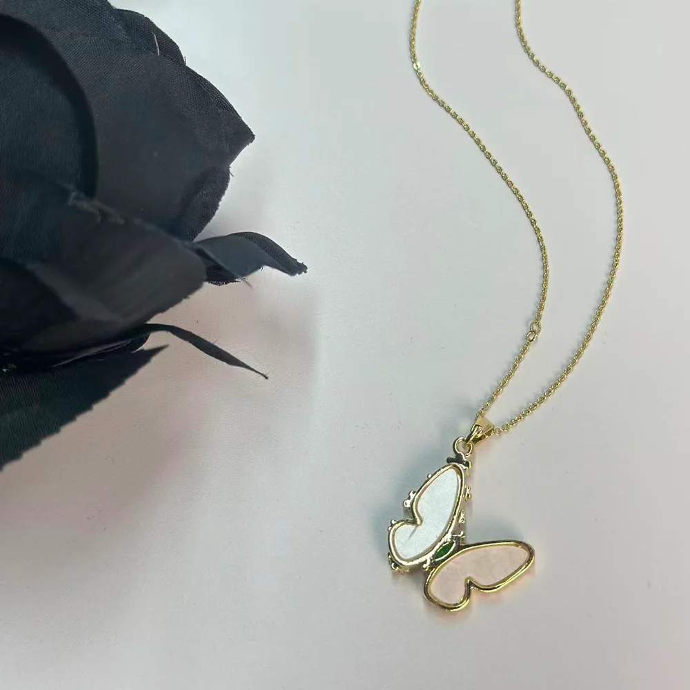 

Модная милая 18-каратная позолоченная латунная медная подвеска-бабочка с натуральной ракушкой, циркониевыми стразами для ожерелья, сережек