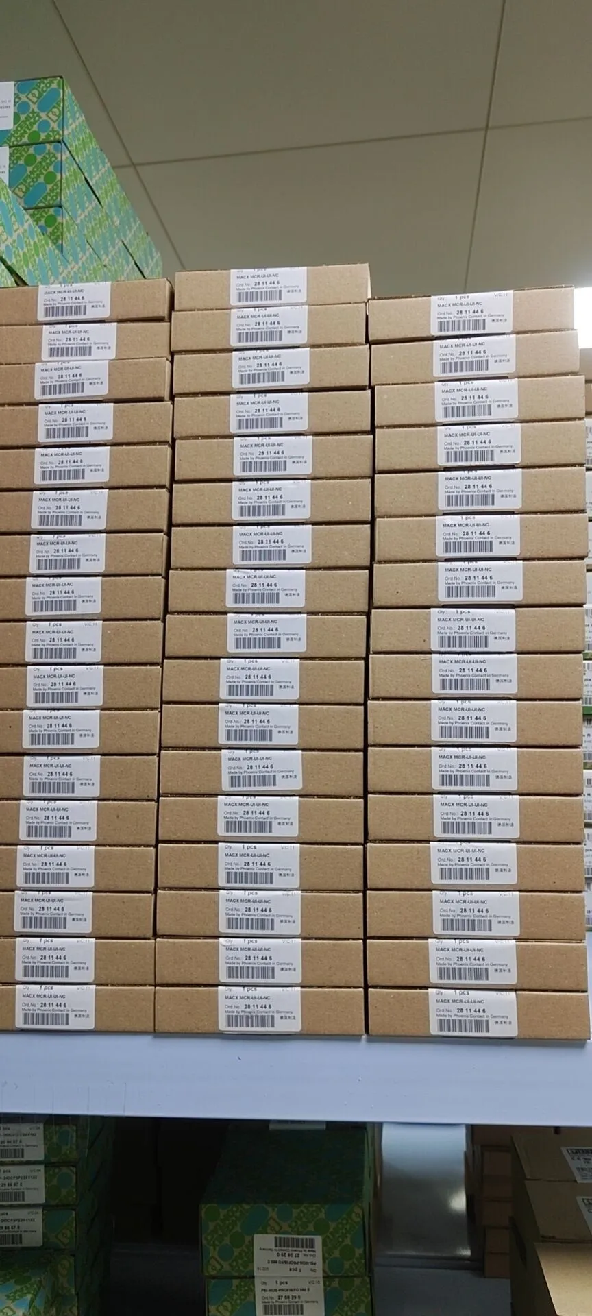 0820027026 Anwochi Pneumatic Valve Is Brand New And Original, And The Excess One Is Cheap To Deal With.