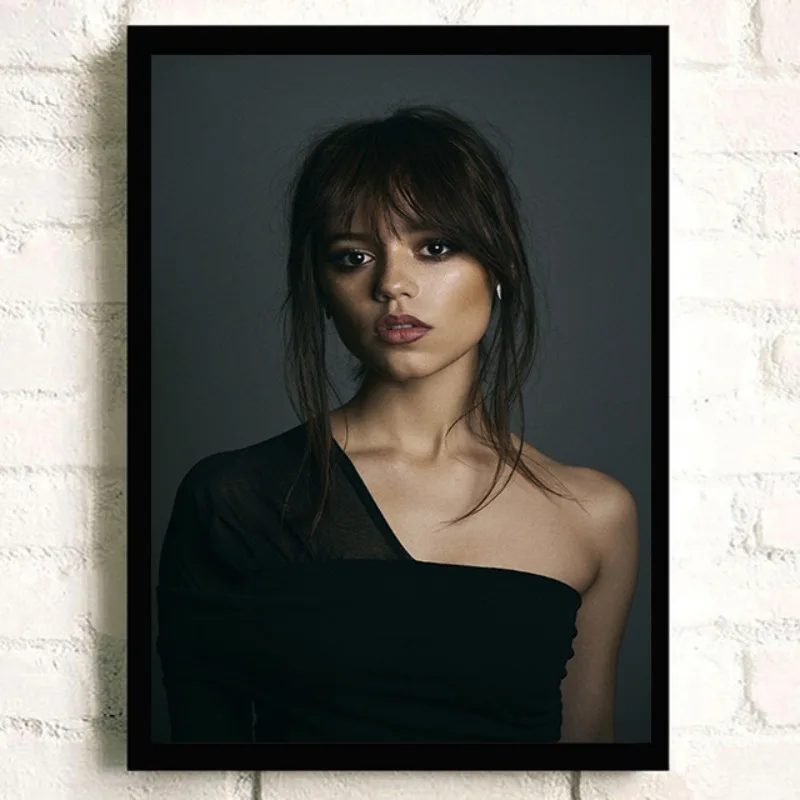 Jenna Ortega مثير جميلة صورة ملصق ، ستار الممثلة قماش اللوحة ، جدار الفن صورة لغرفة المعيشة ، ديكور المنزل ، المشجعين هدية