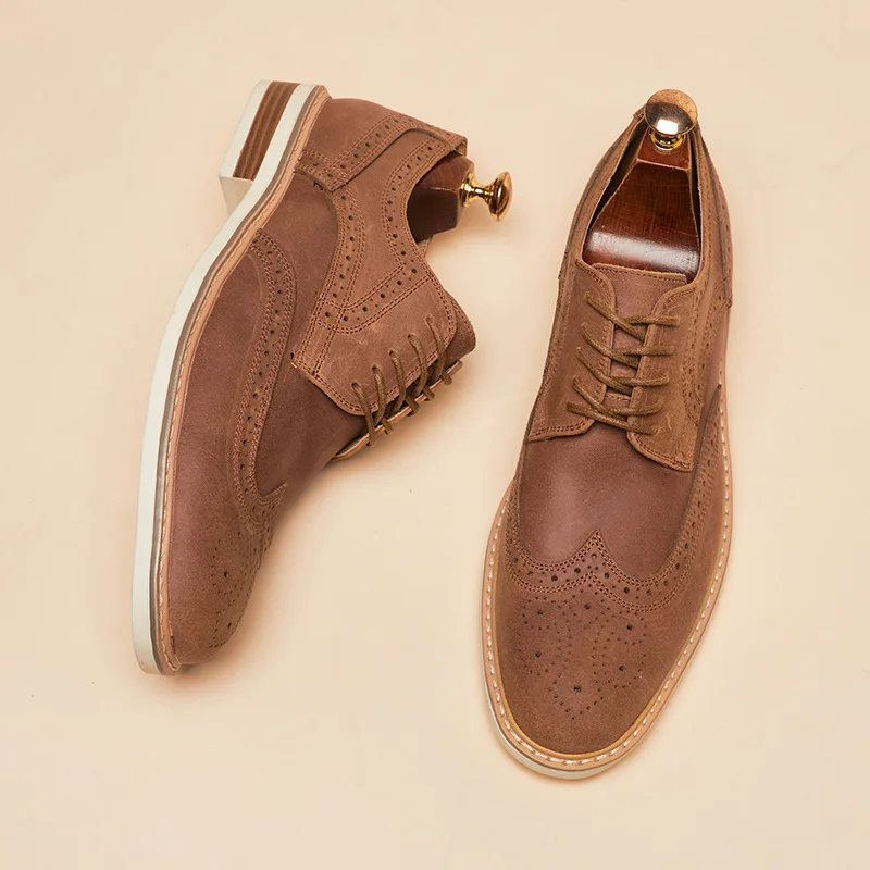 

British Retro New Spring And Summer Cow Suede Leather Bullock Carved Dress Business Men's Leather Shoes Casual