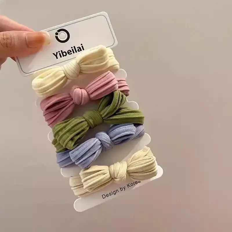 Рисунок 6 - простые резинки для волос с бантом