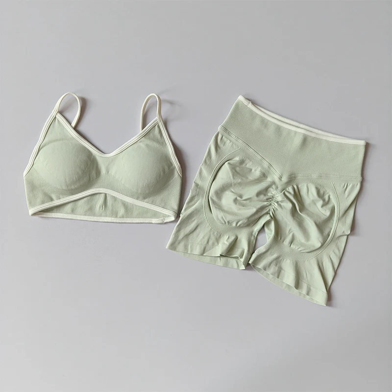 2PCS Yoga Suit Seamless with Chest Pad Tight Sports Bras and High Waist Shorts Outside Wear Running Exercise Fitness Yoga Set image 2