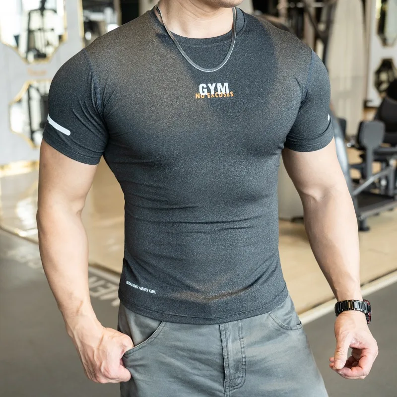 

Men Gym Short Sleeve Fitness Shirt Running Compression Workout Slim Male Bodybuilding Sport Training Elastic Force Tops Clothing