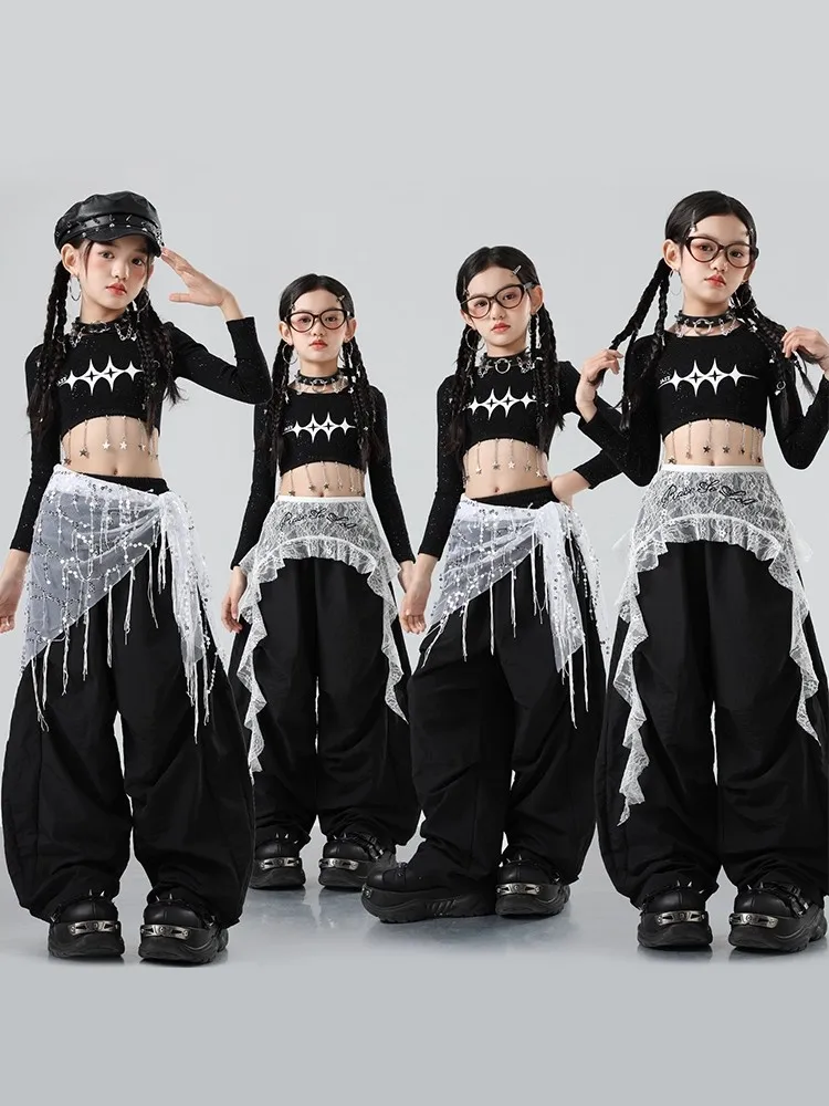 

Мода Kpop для девочек 2025 года, одежда для джазовых танцев, костюмы в стиле хип-хоп, укороченный топ, черные брюки-карго, костюм, одежда для уличных танцев DQL11949