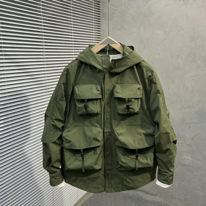 2026 Spring Autumn Men's Outdoor Multi-Pocket Hooded Cargo Jacket American Retro Functional Lightweight Hiking Windbreaker