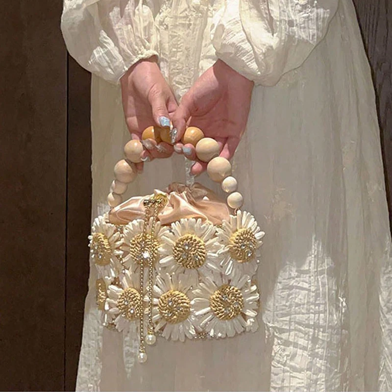 

Sweet Sunflower Bird Cage Handmade Weaving Sparkling Water Diamond Bead Chain Vegetable Basket Bucket Handbag