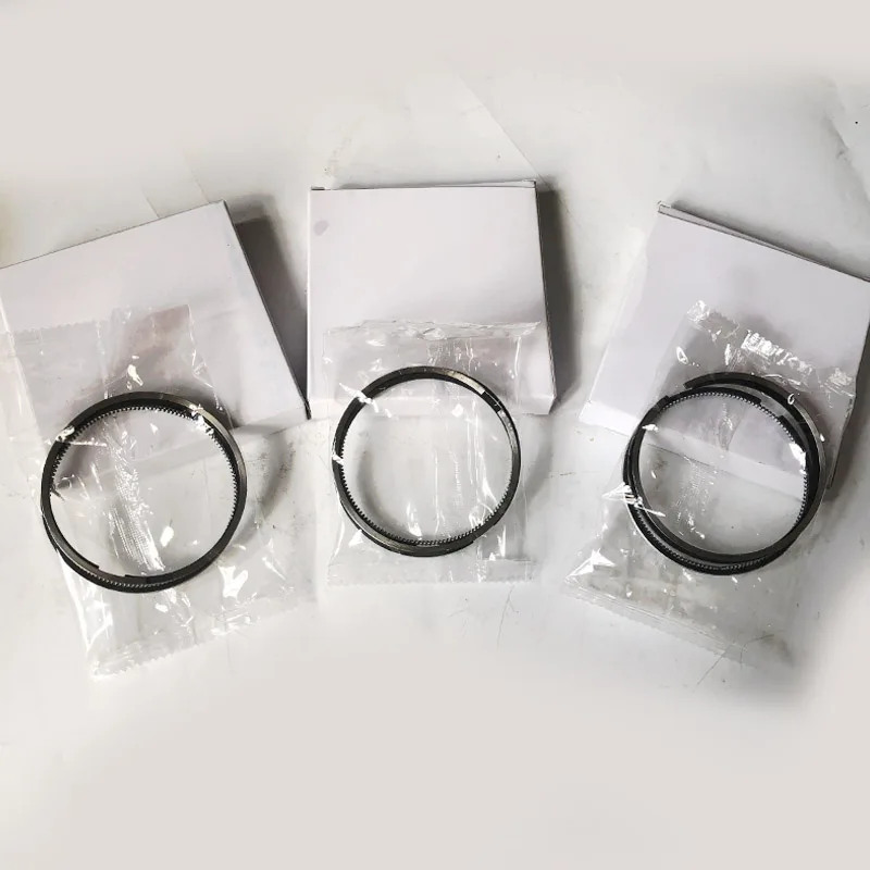 3PCS STD Piston Ring 82mm for KUBOTA D1302 V1702 / L1801