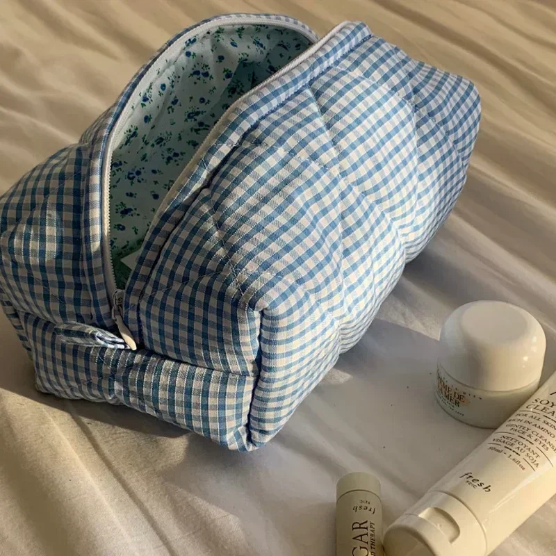 Borsa per il trucco floreale a scacchi alla moda borsa per cosmetici portatile di grande capacità borsa per il lavaggio trapuntata in cotone borsa