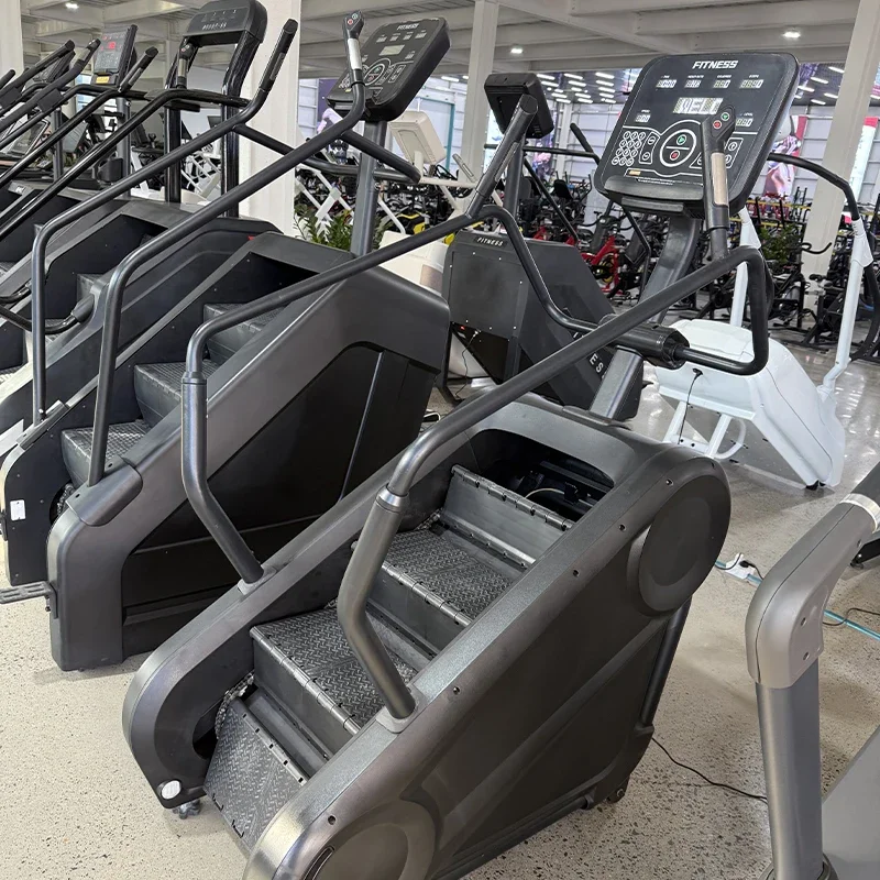 Commercial Multi-Function Climbing Machine Large Fitness Equipment Stair Machine Aerobic Exercise Model ZF-9700 for Gym Clubs