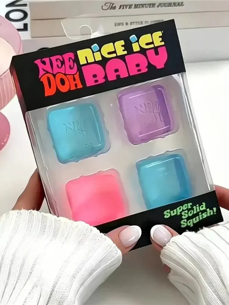 NeeDoh Nice Ice Mini quadratische sensorische Entlastungs-Squishy für Erwachsene, Sammlerstück, Stressabbau, Dekompression, Mini-4er-Set, Geschenke