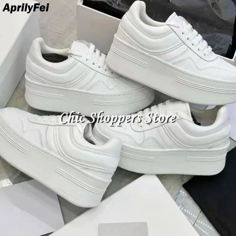 Zapatillas de deporte blancas con plataforma plana, zapatos informales de entrenamiento grueso de cuero genuino con aumento de altura, zapatos de otoño de marca de suela gruesa para mujer