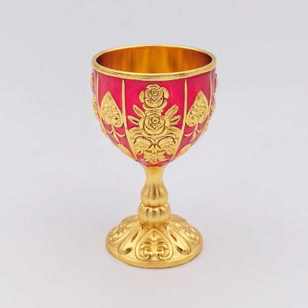 Vintage Style Metal Liquor Shot Glass Luxury European Decorative Goblet Creative Small Wine Cup For Home Bar Display