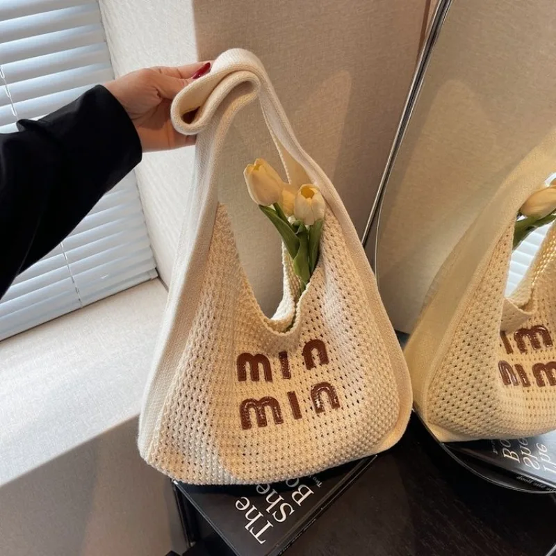 

Vintage Trendy Diaper Bag For Women Elegant Leather Tote Large Capacity Designer Commuter Fashionable Minimalist Shoulder Bag