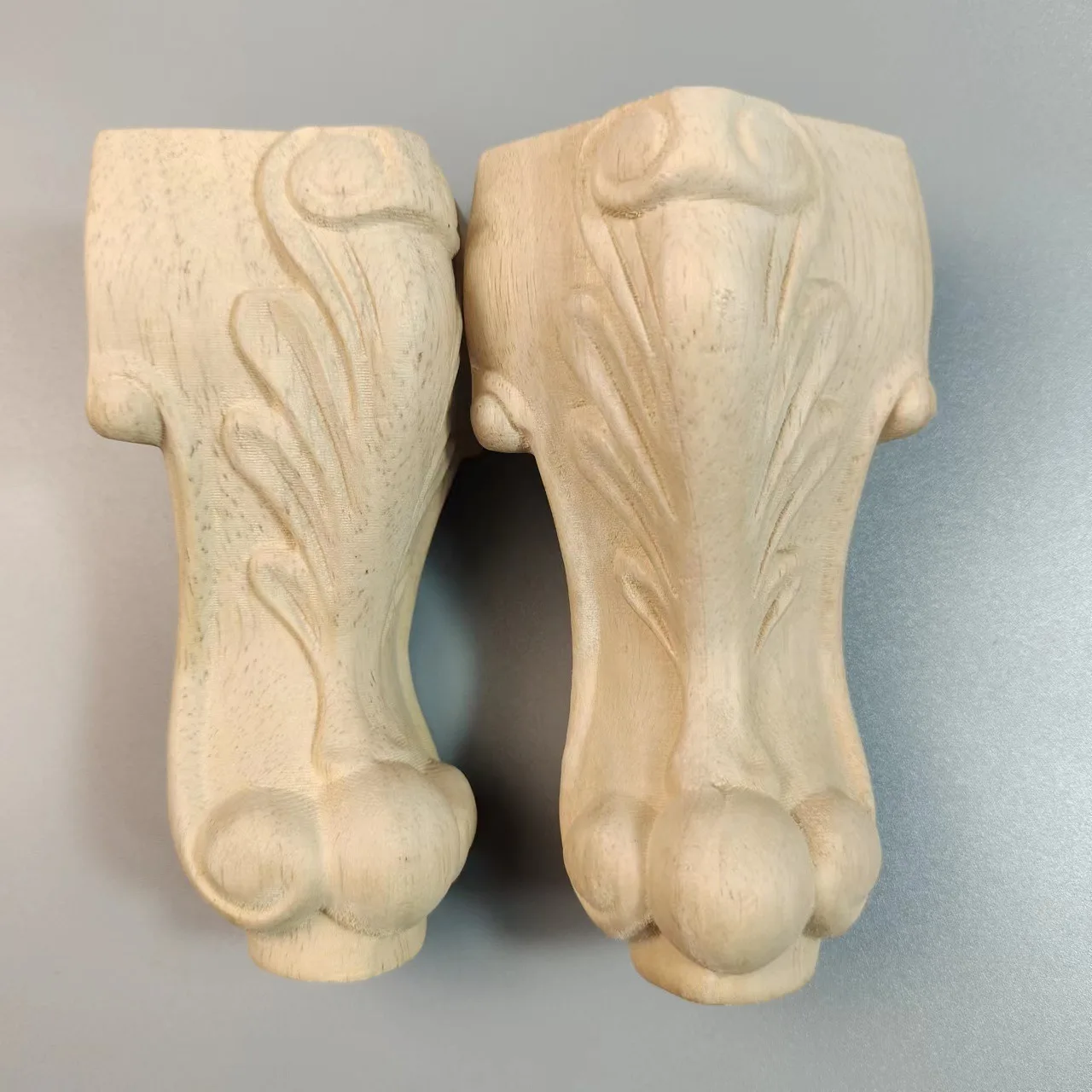 2 stücke Holz möbel Fuß Beine Massivholz Blume geschnitzt TV-Schrank Sitz Füße Vintage Home Dekoration Zubehör europäischen Stil