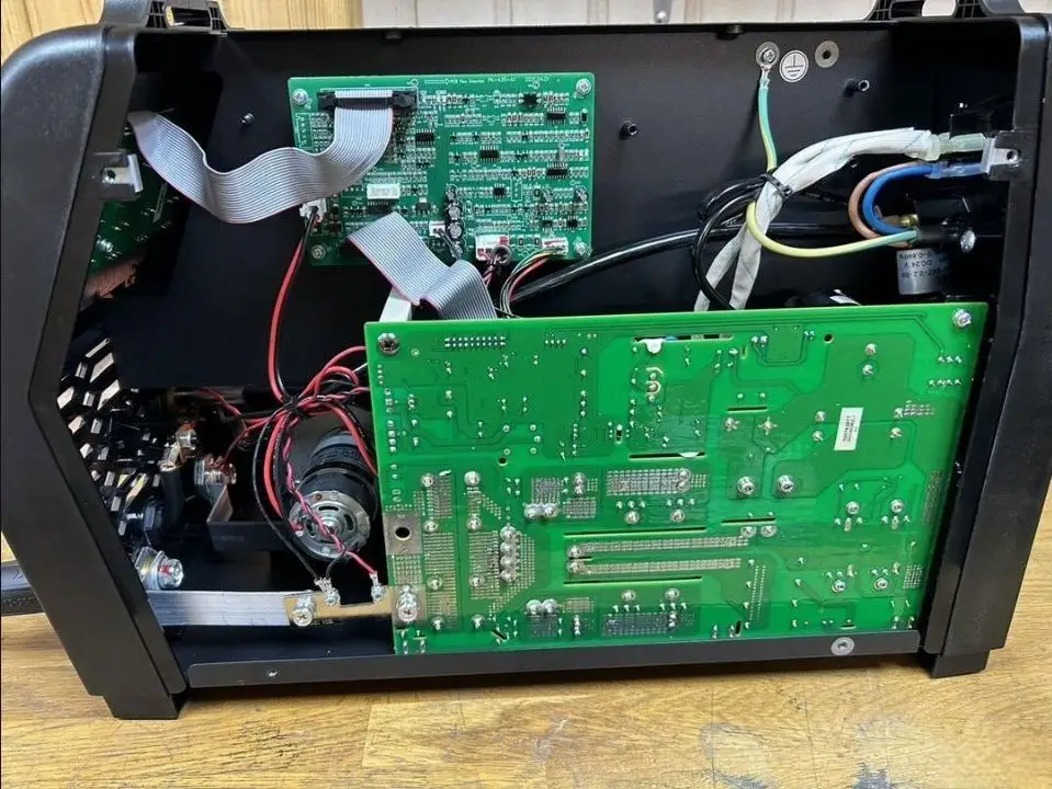 Vente chaude de soudeuse MIG 250E