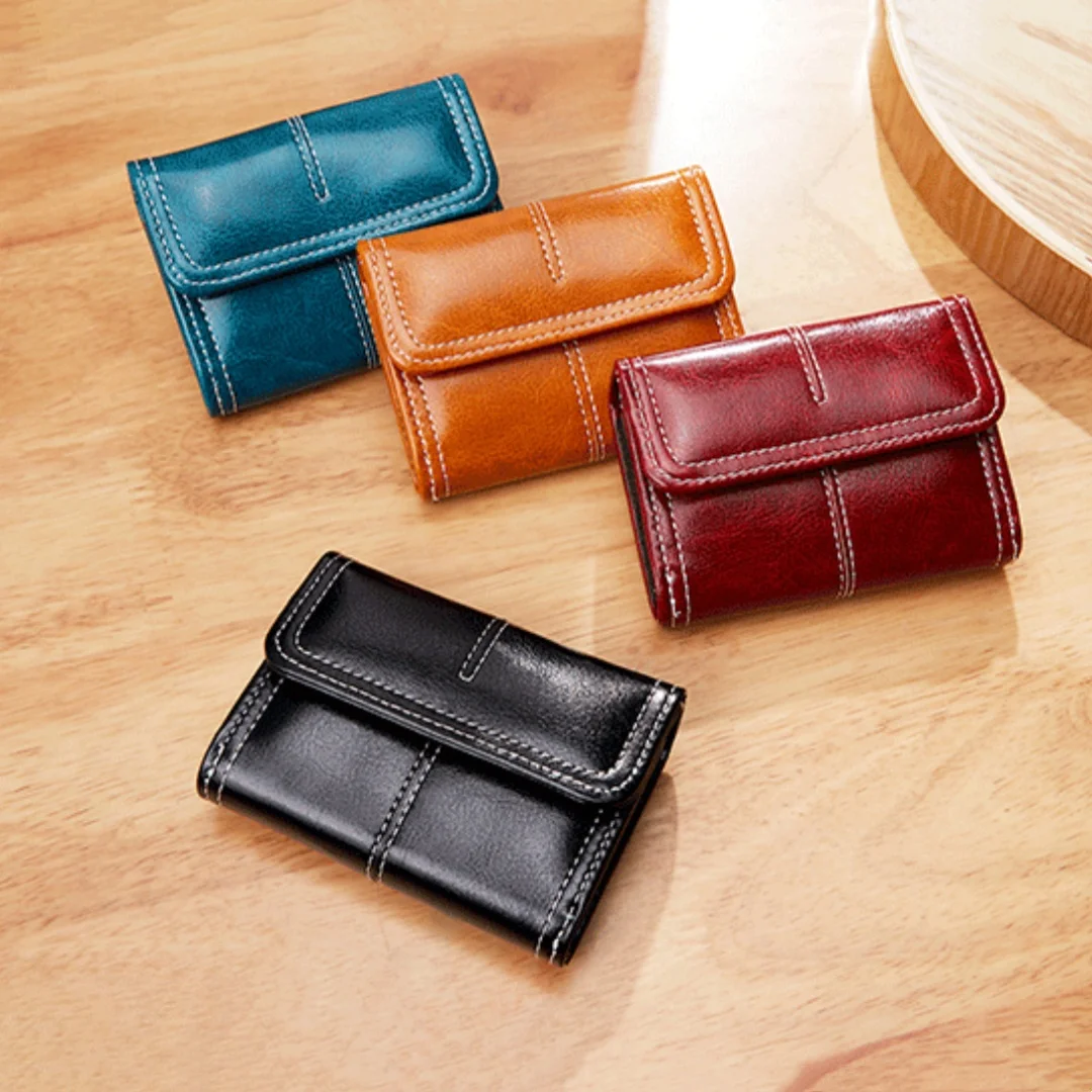 Multi-Slot Card Holder Vintage Coin Purse Oil Wax Leather Wallet Elegant Short Wallet For Shopping Travel Formal Occasions