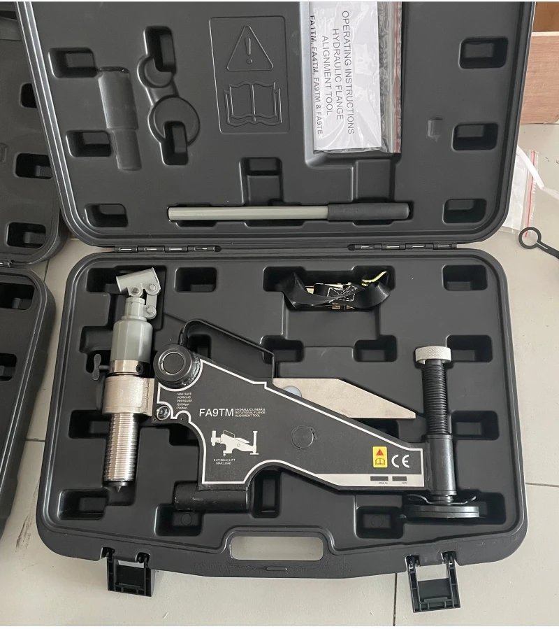 

FA9TM 9 Ton Mechanical Manual Flange Alignment Tool