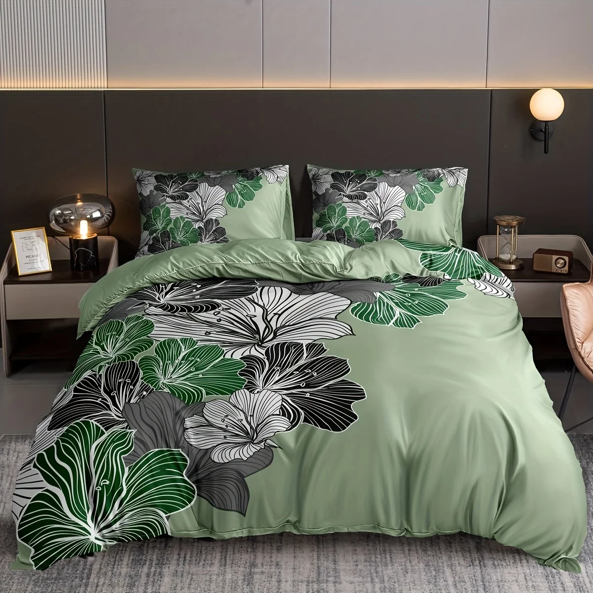 

Soft and Comfortable Floral Digital Print Duvet Cover Set for Bedroom and Guest Room Includes 1 Duvet Cover and 2 Pillowcases