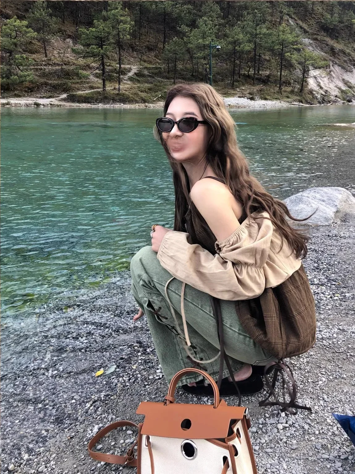 Soolrok Versatile Bubble Sleeve Strap Set Texture Two-Piece Suit for Young Women Cotton Fashion Ensemble Summer 2023