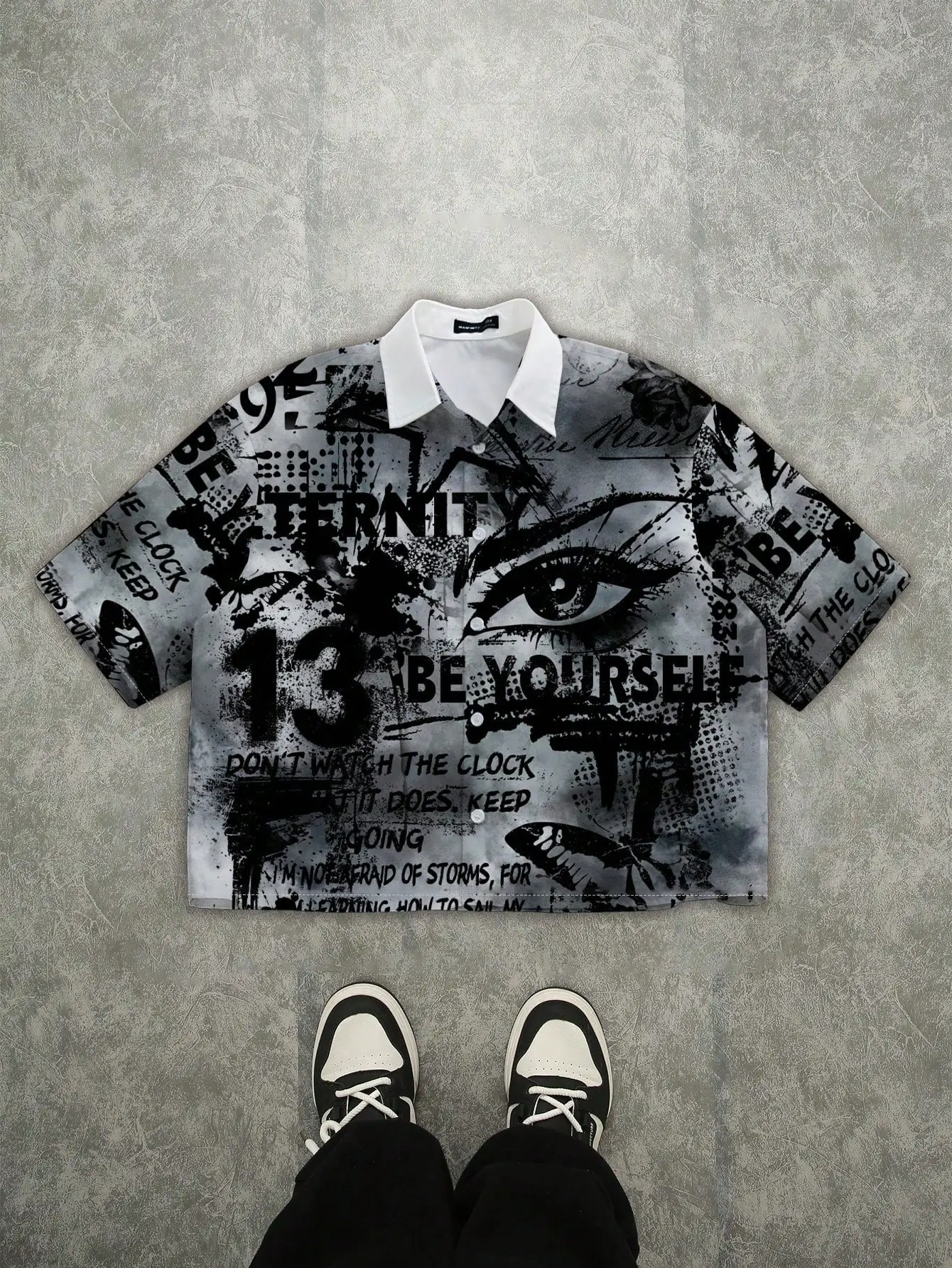 

Men's Oversized Graffiti Print Short Sleeve Shirt Loose Fit Streetwear
