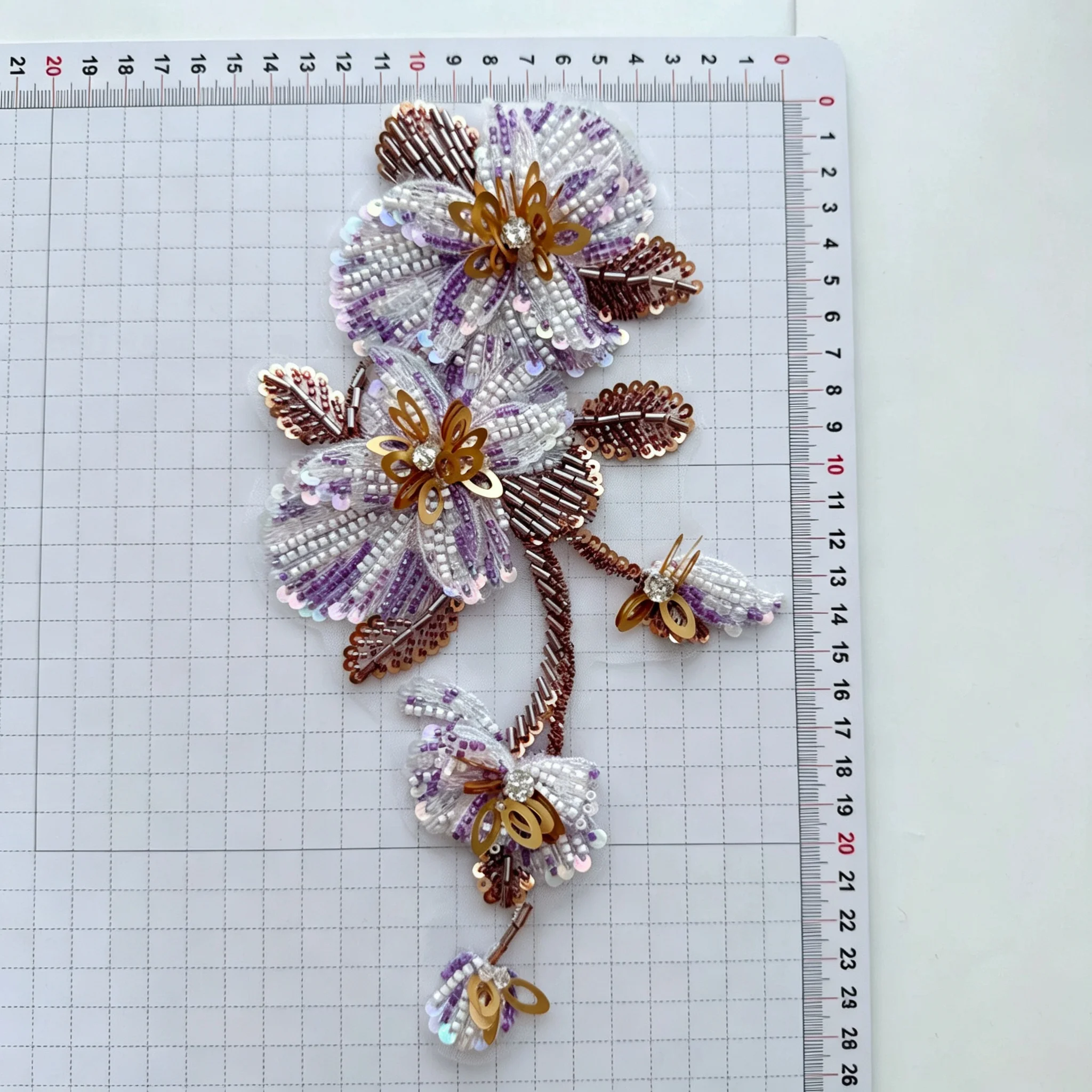 1pcs Color collision nail bead embroidery patch,diy clothing Accessories,wedding dress cheongsam decoration parches para ropa