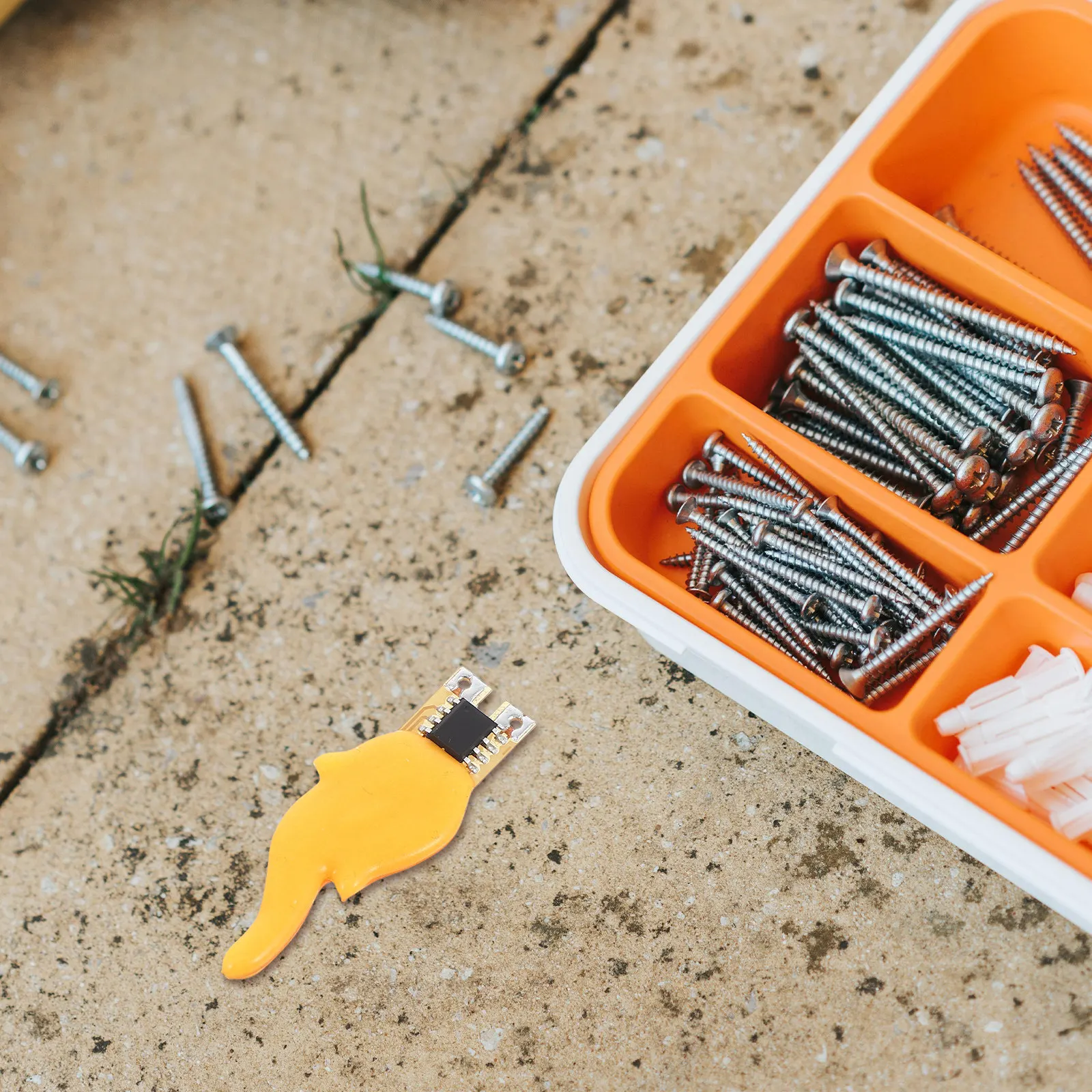 

Светодиодная лампа-филамент в форме пламени, декор для стен, мягкий теплый свет, мультяшный дизайн