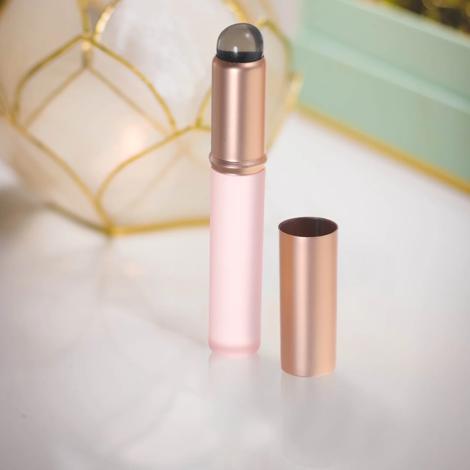 2 Stück Lippen pinsel Make-up Balsam Applikator für Frauen tragbare Lippenstift Schutzkappe Aluminium rohr Kieselgel Werkzeuge