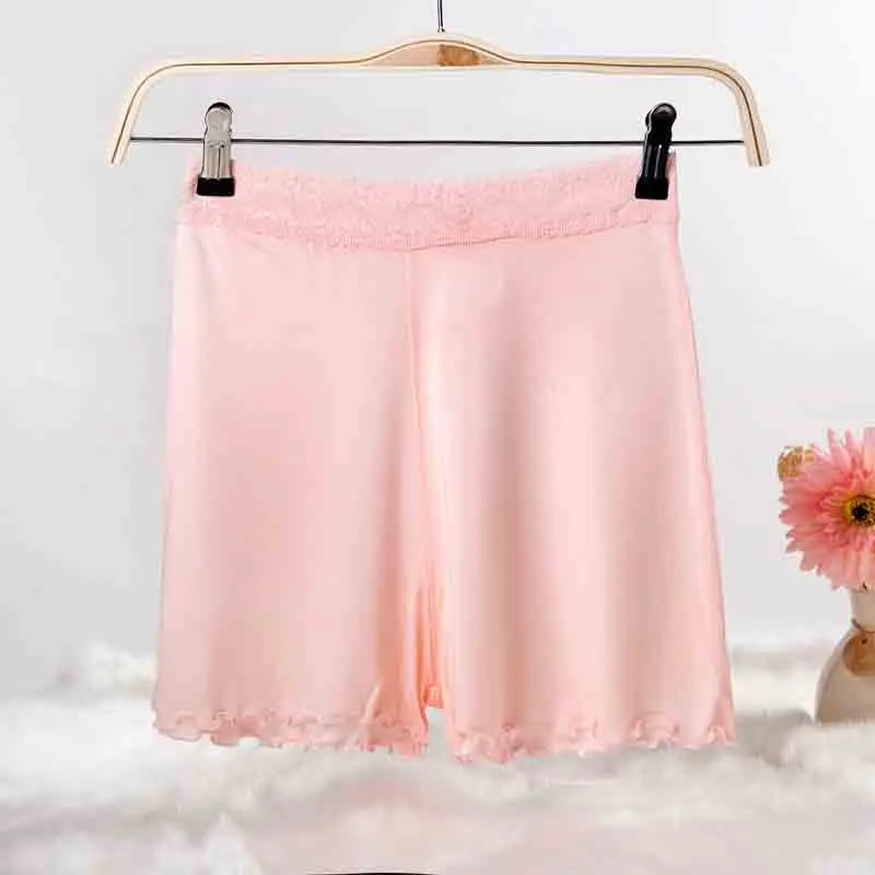 Birdtree High-End Mulberry Silk Leggings Underwear Culottes Anti-Glare Three-Point Safety Shorts Pyjama Bottoms Women P37112QC