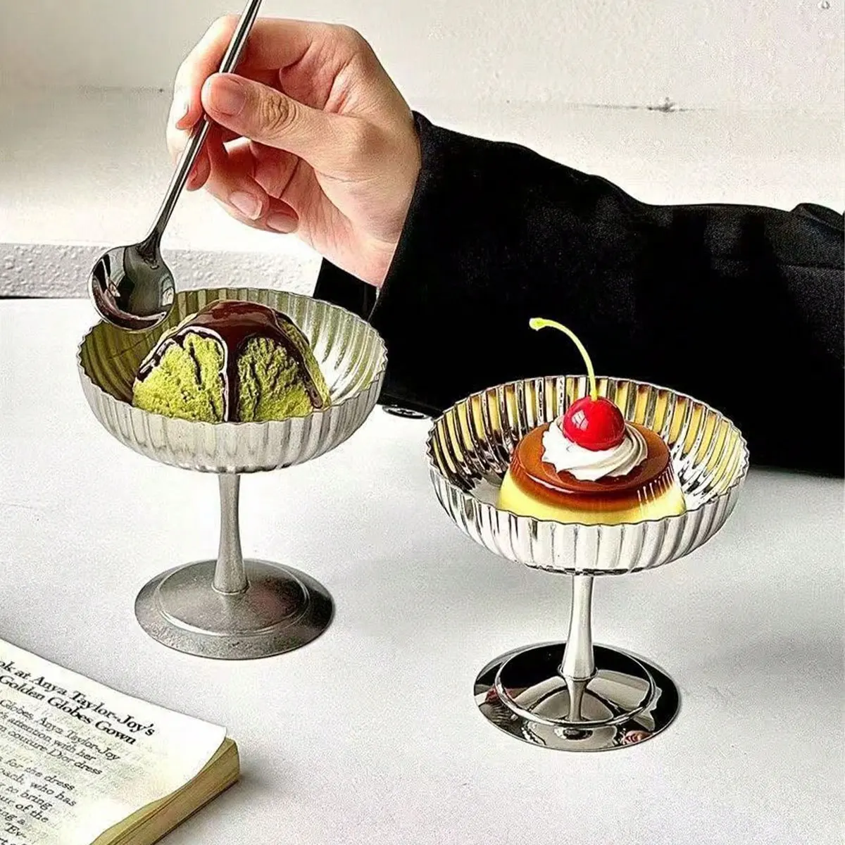 304 stainless steel corrugated tall-footed fruit bowl, special for desserts, sundaes, puddings, and ice cream, popular European-style high-value tall-footed cup 1pcs