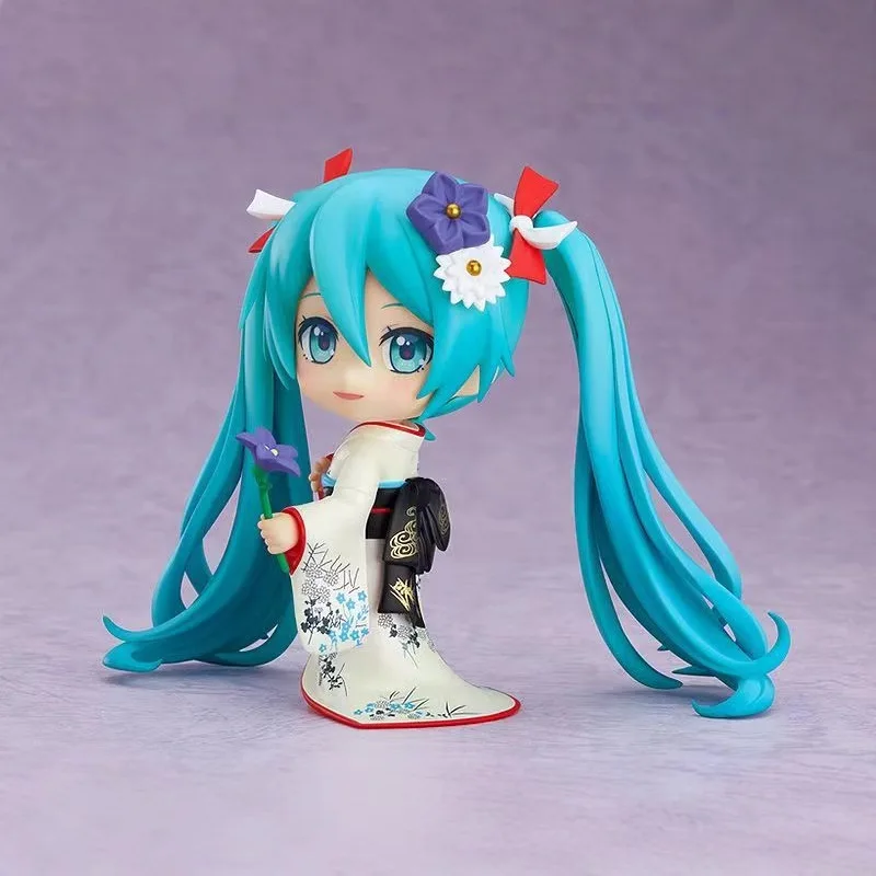 Nowe Figurki Anime Hatsune Miku Glina Ludzkie Stawy Ruchome Model Lalka Kolekcjonerskie Ozdoby Dekoracja Samochodu Prezent dla Fanów Zabawki dla Dzieci