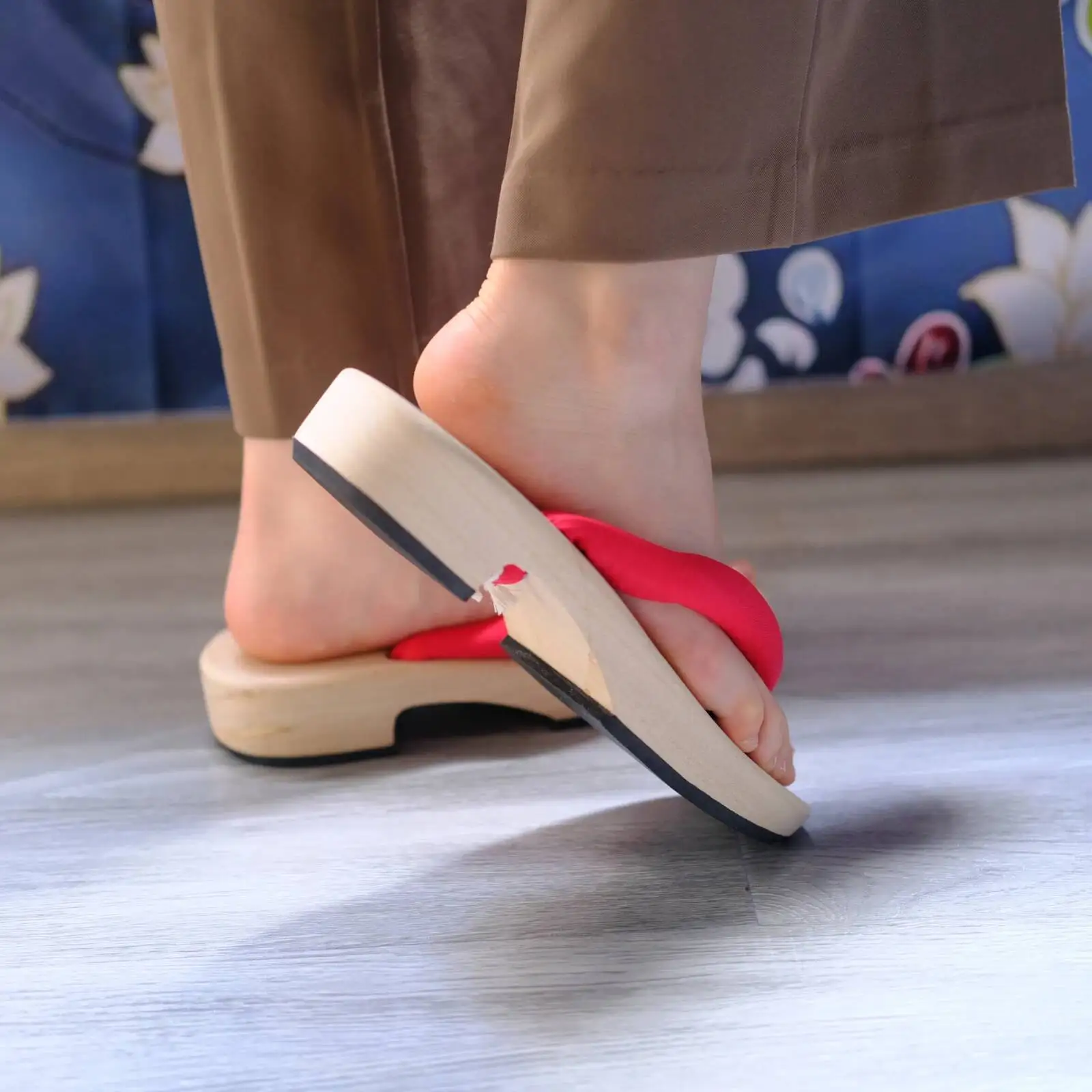 Tongs plates en bois pour femmes, pantoufles japonaises Geta Anime Nezuko Coplay, tongs, pantoufles, sabots, sandales