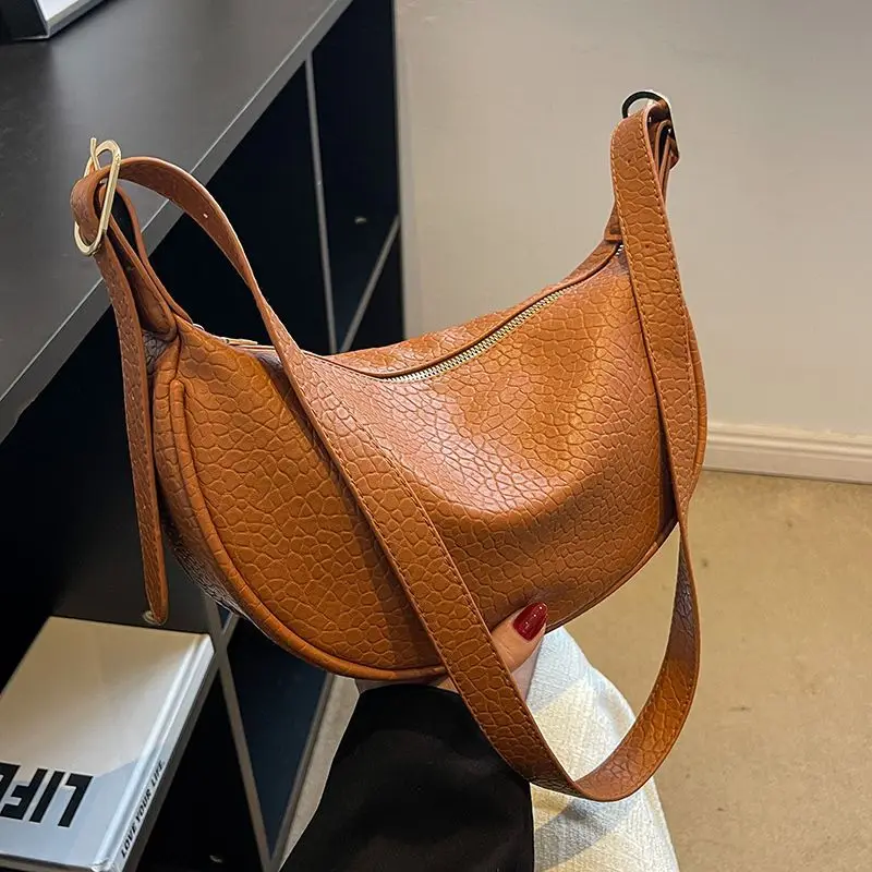 Premium Sense Bag Women's Large Capacity 2026 New Trendy Fashion Women's Shoulder Messenger Bag Spring Popular Dumpling Handbag