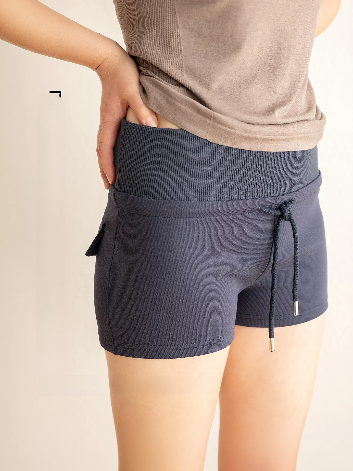 JENUNIQUE Summer Cool Sports Three-Quarter Length Yoga Shorts Women's Casual High Waist Cotton Blend Elastic Comfortable Shorts