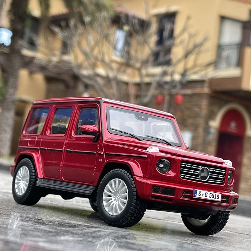 1/24 G500 G65 G63 modello di auto in lega pressofuso giocattolo in metallo fuoristrada modello di auto alta collezione di simulazione ornamenti regalo