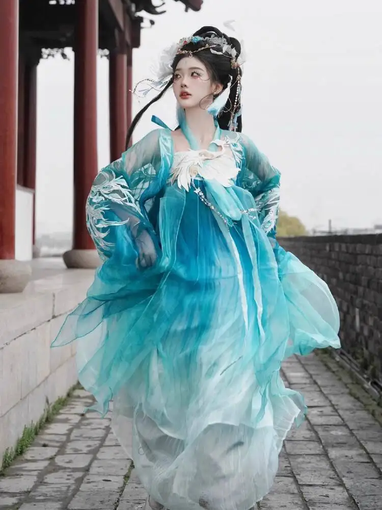 الملونة الطاووس Hanfu للنساء جديد الثقيلة التطريز تشى الصدر رو تنورة Hezi تنورة كبيرة الأكمام قميص سوبر الجنية النمط القديم