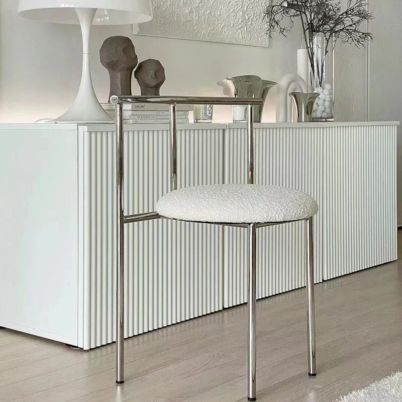 

MOMO Home Stainless Steel Dining Chair Antique Niche Design Bedroom Makeup Chair Fairy Design Modern