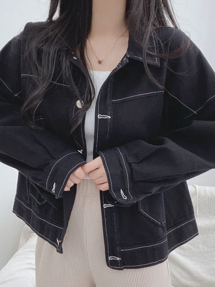 

Chic Vintage Collar Long Sve Loose Women's Denim Jaet Button Detail Versatile Autumn Outerwear Straight Cut Bubble ...