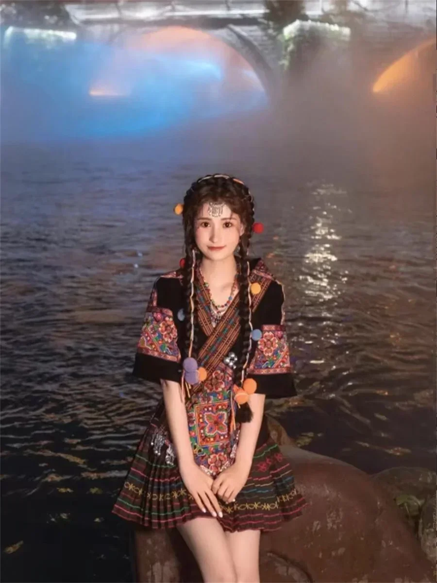 

New Miao ethnic clothing women's summer short embroidered skirt Yunnan ethnic style Phoenix ancient city travel photography clot