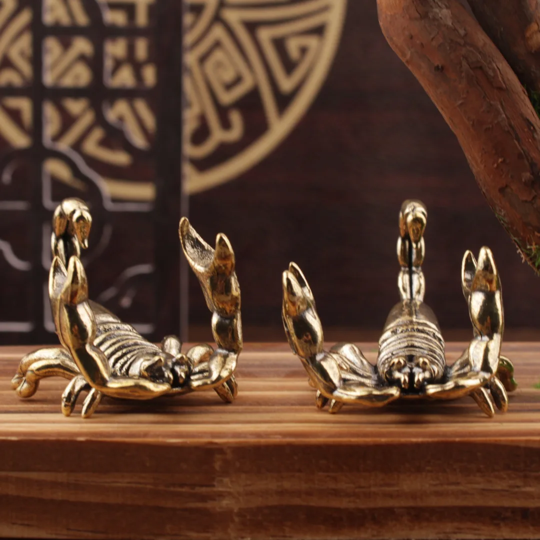 1/2 pieces of brass scorpion ornaments for living room desktop desk home brass statue ornaments