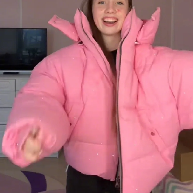 المرأة الخريف الشتاء تسلق الماس القطن وسادة مبطنة عنوان التماس المعتاد الدافئة معطف مقنع 2025 سيدة جديدة Y2k الشارع الشهير