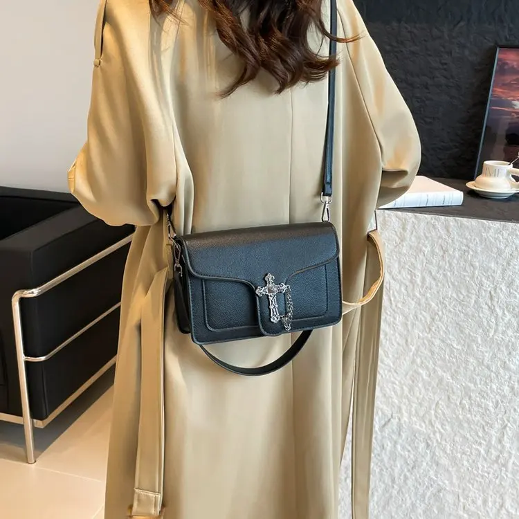 

Leather Elegant Crossbody Handbag Messenger Bag Trendy Design Diaper Bag Classic Designer Paris Popular Classic Bag