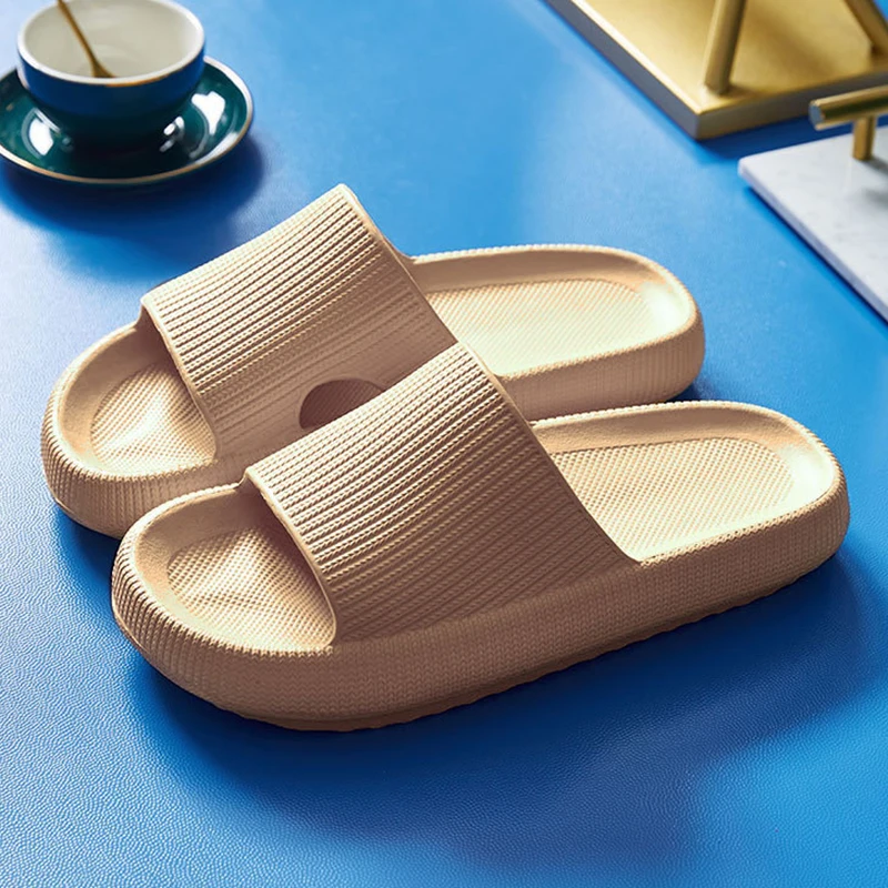 Vrouwen Dikke Platform Cloud Slippers Indoor Home Eva Zachte Zool Kussen Slides Sandalen Vrouw 2025, Zomer Antislip Strand Slippers - afbeelding 1