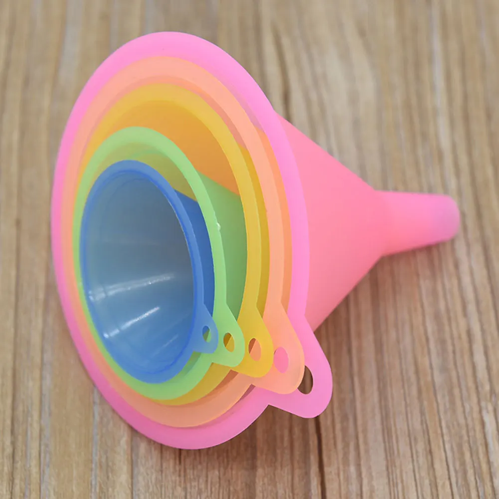 5Pcs Colours Universal Funnel for Kitchen Colourful Funnel Set or Workshop