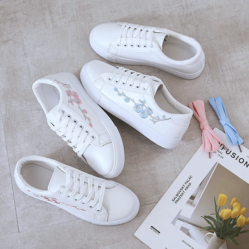 Fashion Breathble Vulcanized Shoes Women Sneakers PU Leather Platform Female Lace Up Casual Footwear Ladies White Sport Shoes