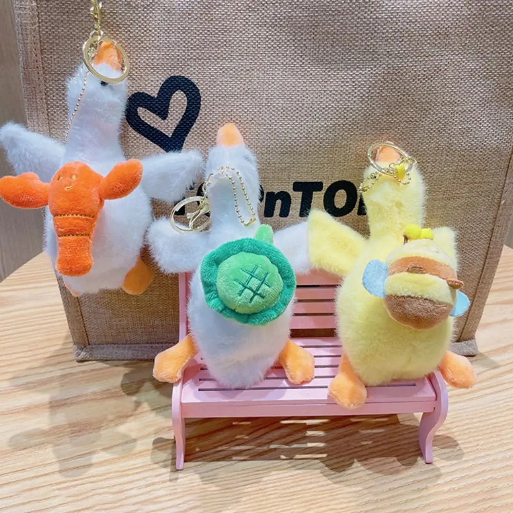Lindo llavero de pato de peluche, cangrejo, tortugas, abejas, llavero de moda para parejas, bolso creativo, regalos colgantes