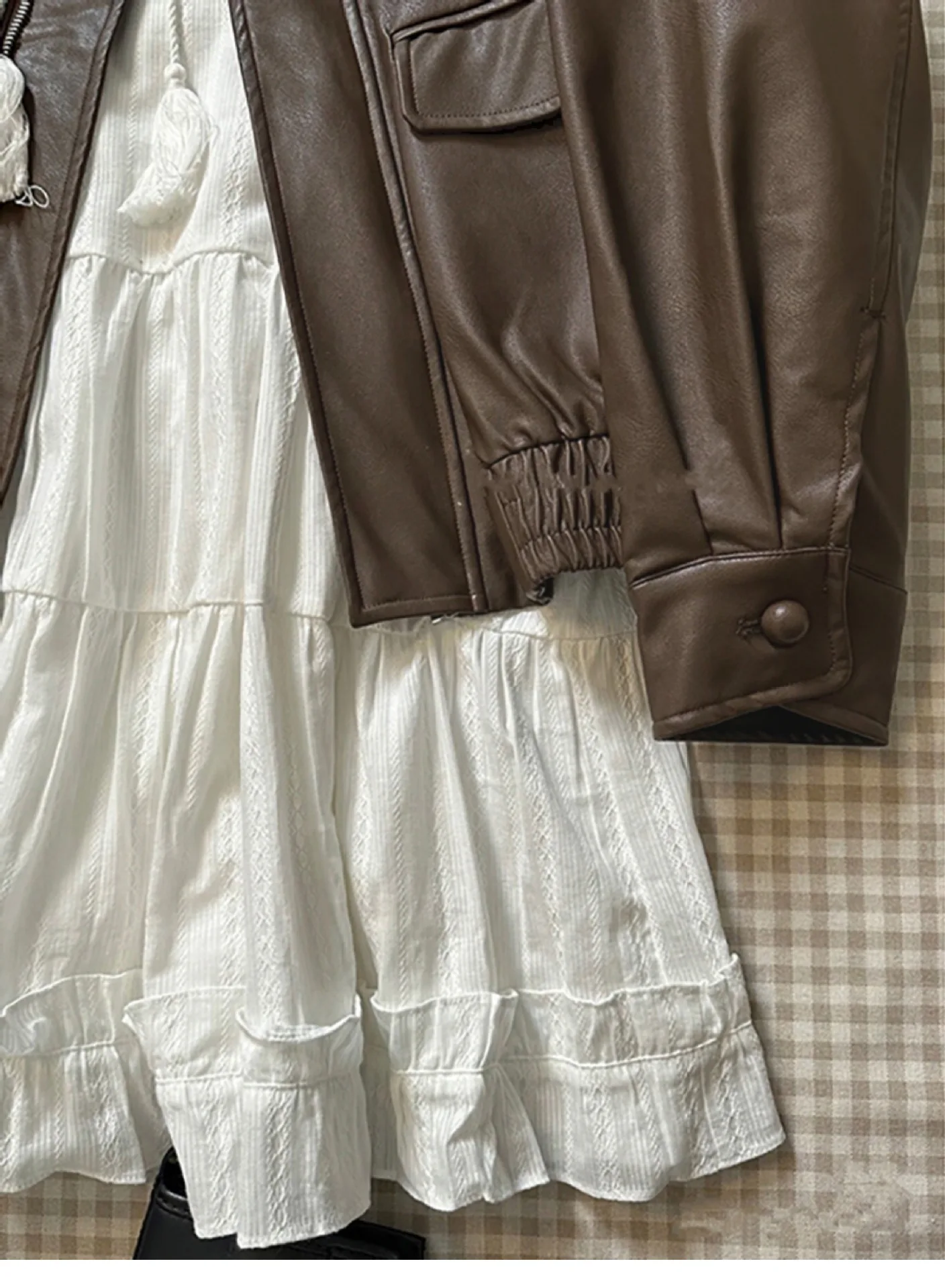 เสื้อแจ็คเก็ตผู้หญิง ซิป กระเป๋าหลวม แขนยาว ปกพับ คอปก Y2k เสื้อโค้ท คาร์ดิแกน วินเทจ สีพื้น ลำลอง สตรีทแวร์ ฤดูใบไม้ร่วง