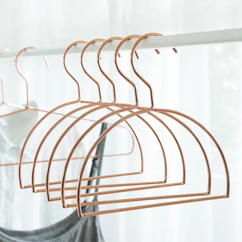 5PCS Nordic semicircular metal hangers, men\'s ties and belts, women\'s shawls and scarves, gold and rose gold hook storage racks.