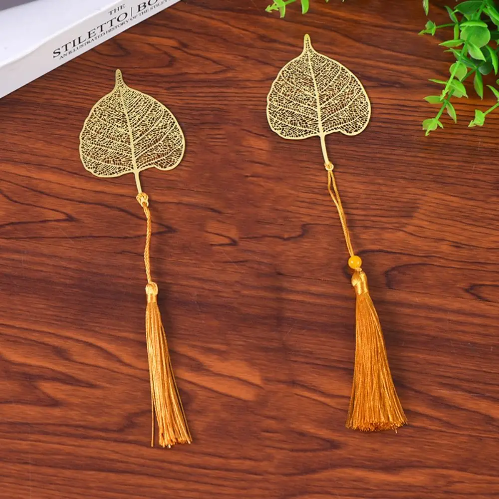

Tassels Hollowed Out Bookmark Leaf Vein Chinese Style Metal Bookmark Ginkgo Leaf Wutong Leaves Book Clip School Office Supplies
