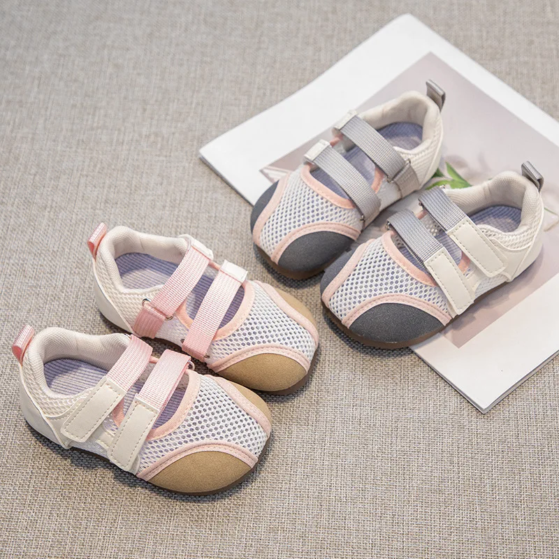 

Корейская версия детской повседневной обуви, новые весенние дышащие 100-дюймовые мужские и женские туфли для моральных тренировок